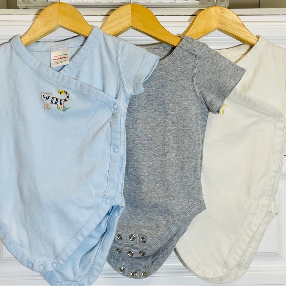 Hanna Anderson bodysuits Sz 70 (6-12mo)